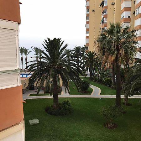 Apartamentos Centro Internacional Algarrobo-Costa ภายนอก รูปภาพ
